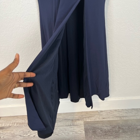 AQUA Off-the-shoulder Gown - Picture 4 of 9